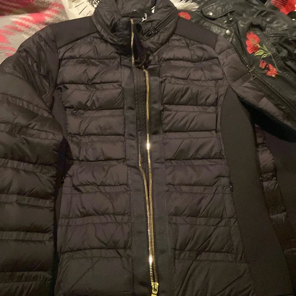Micheal Kor Puffer Jacket - Picture 1 of 4